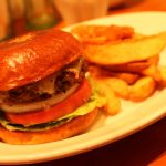 京都上賀茂神社 肉汁あふれるオススメのハンバーガー「ザバーガーカンパニー」